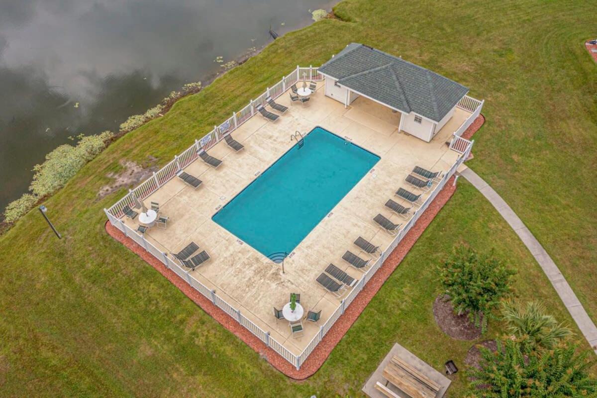 Villa Aberdeen Country Club à Longs Extérieur photo